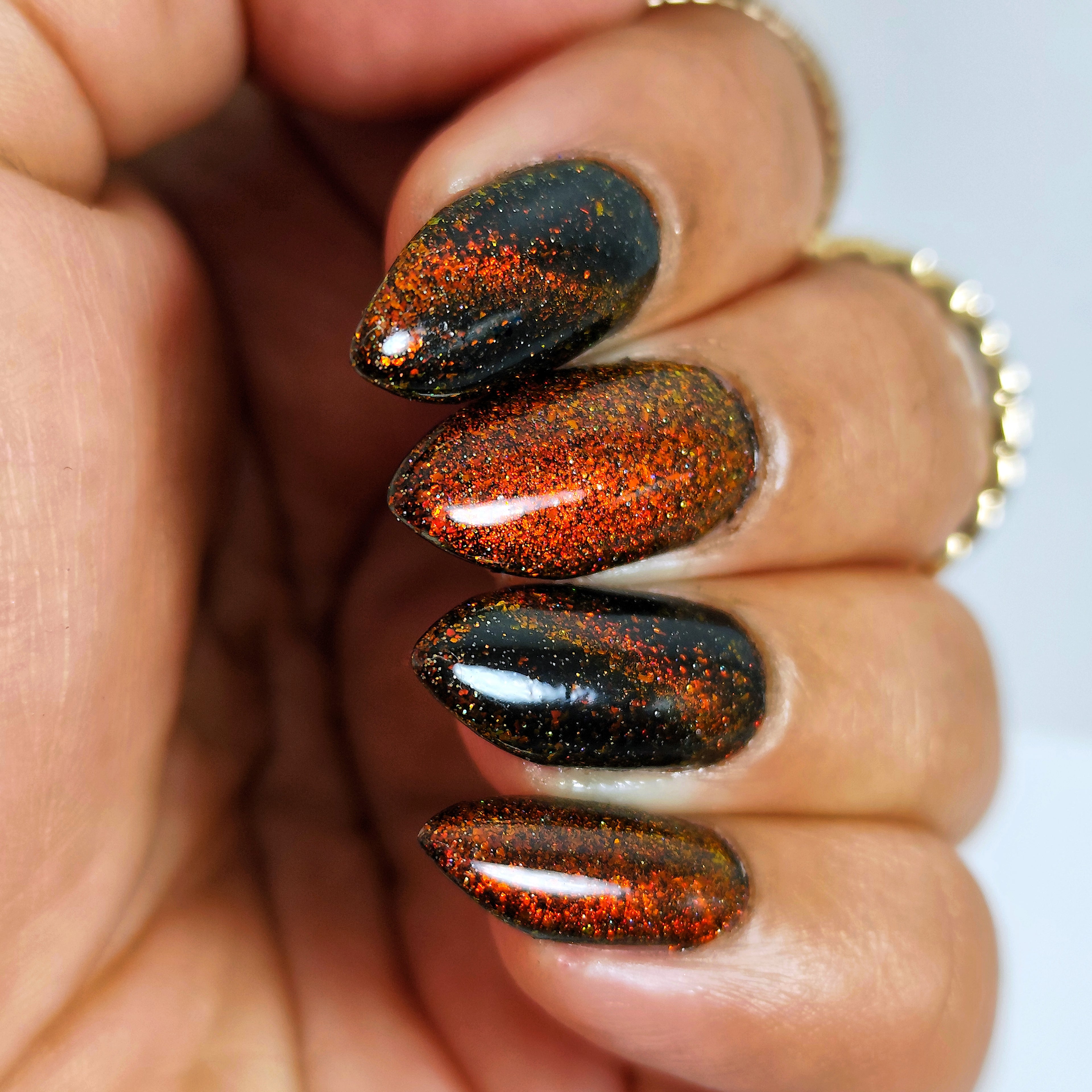 Sparks Fly (Magnetic)