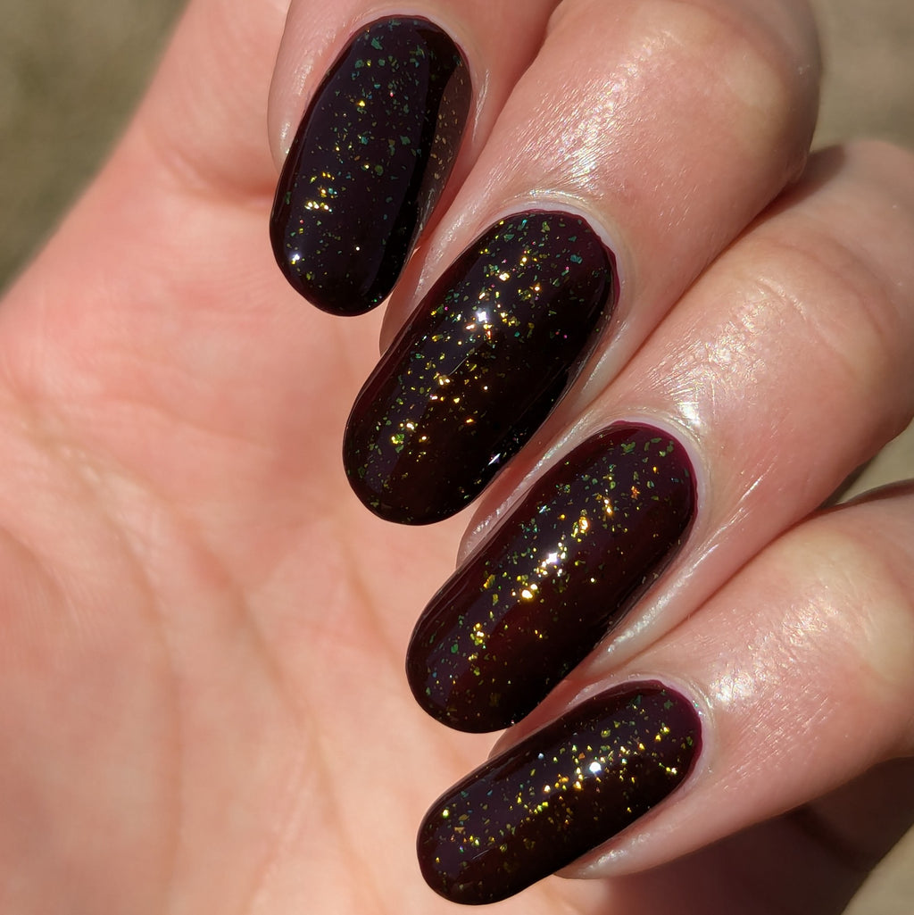 Shifting Leaves (Topper)