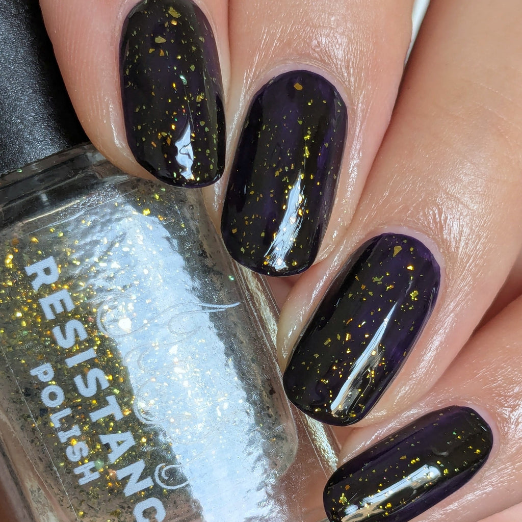 Shifting Leaves (Topper)